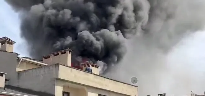 Bursa’da çatıda çıkan yangın 1 saatte söndürüldü