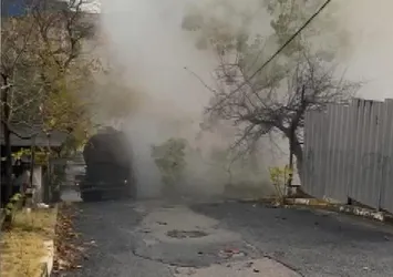 Pendik'te tankerden tuz ruhu döküldü! Büyük panik: Dumanla kaplandı