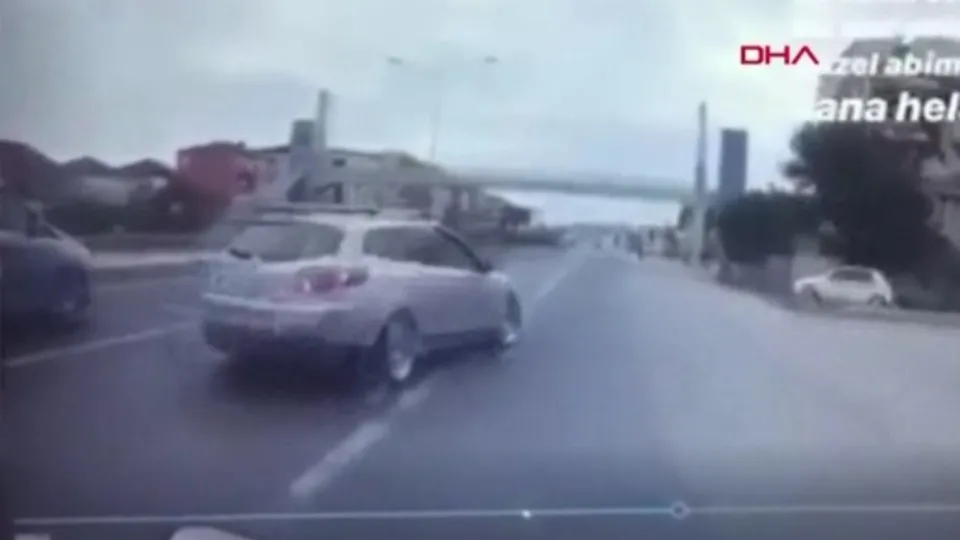 Motosikletli ölüm anını böyle kaydetmiş! | Video