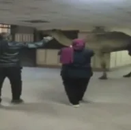 Hastanede görenleri hayrete düşüren manzara! Gören telefona sarıldı