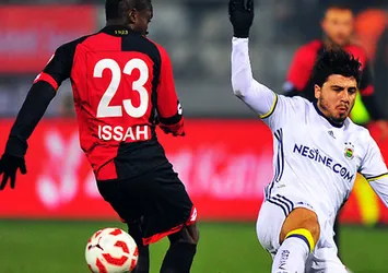 Fenerbahçe zorlu deplasmanda! 11'ler belli oldu