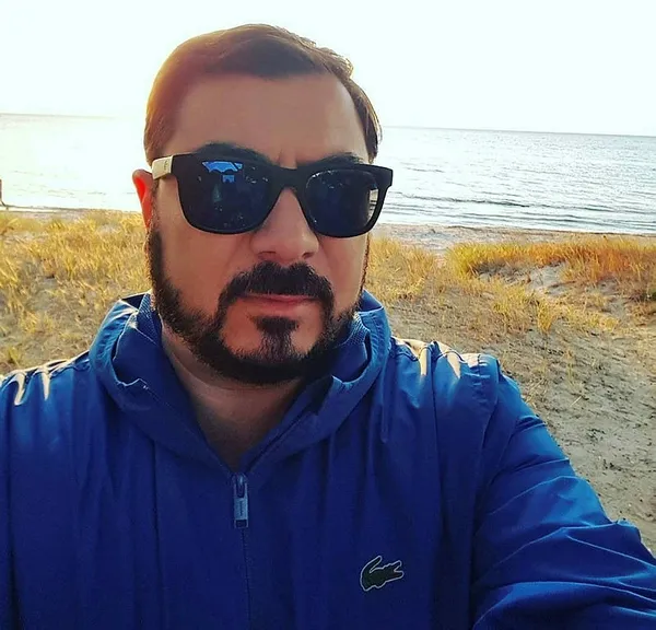 Son dakika | Fenerbahçe Kongre Üyesi Oğuzhan Sarıoğlu evinde ölü bulundu - 1