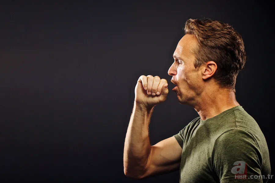 Koronavirüs (Covid-19) öksürüğü nasıl anlaşılır? Yemek yerken ve su içerken öksürüyorsanız dikkat! İşte kovid-19 öksürüğünü ayırt etmenin yolları 30