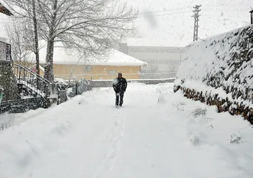 Meteoroloji'den 4 il için kar uyarısı