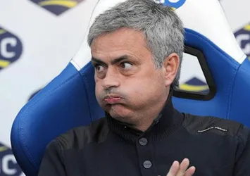 Bir şok da Mourinho'ya