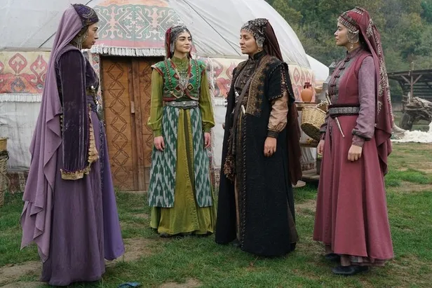 Dündar Bey ne zaman öldü? Kuruluş Osman Dündar Bey diziden ayrılıyor mu? Ragıp Savaş’ın vedası...