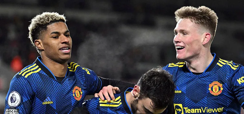 Premier Lig'de Manchester United deplasmanda Brenford'u 3 golle devirdi