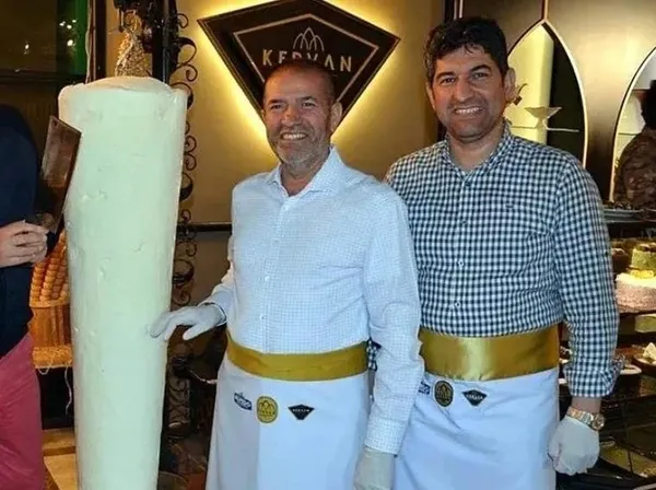 ezgi-apartmani-davasinda-flas-gelisme-2-sanik-hakkinda-kirmizi-bulten-talebi-1709338080611.jpeg Asrın felaketinde 35 kişiye mezar olmuştu! Ezgi Apartmanı davasında 2 sanık hakkında kırmızı bülten talebi - 3