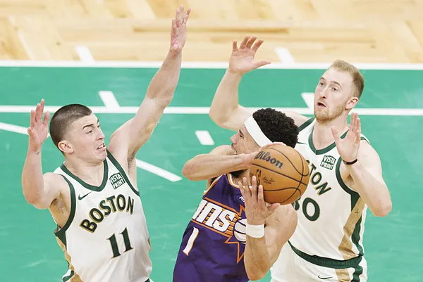 NBA’de Boston Celtics, play-off’ları garantileyen ilk takım oldu
