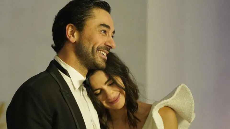 Kalp Yarası’nın Ferit’i Gökhan Alkan’ın eski sevgilisi olay oldu! Kendisinden daha ünlü çıktı
