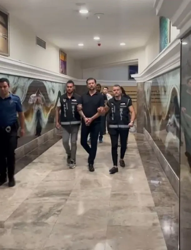 Son dakika | Fenomenler soruşturması | Neslim Güngen ile eşi Kıvanç Güngen gözaltında - 3