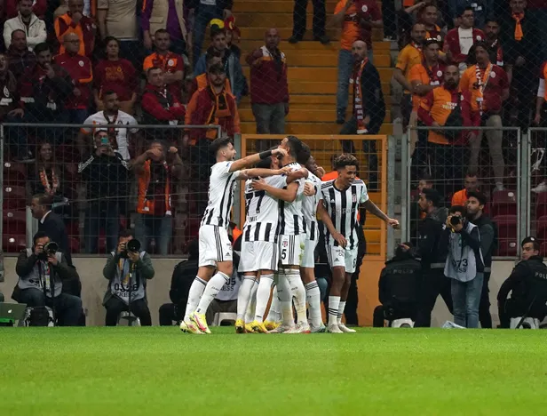 bjk-gs-maci-saat-kacta-hangi-kanalda-yayinlanacak-30-nisan-besiktas-galatasaray-derbisi-muhtemel-11leri-1682849165104.jpg BJK-GS maçı saat kaçta, hangi kanalda yayınlanacak? 30 Nisan Beşiktaş-Galatasaray derbisi muhtemel 11'leri! - 2