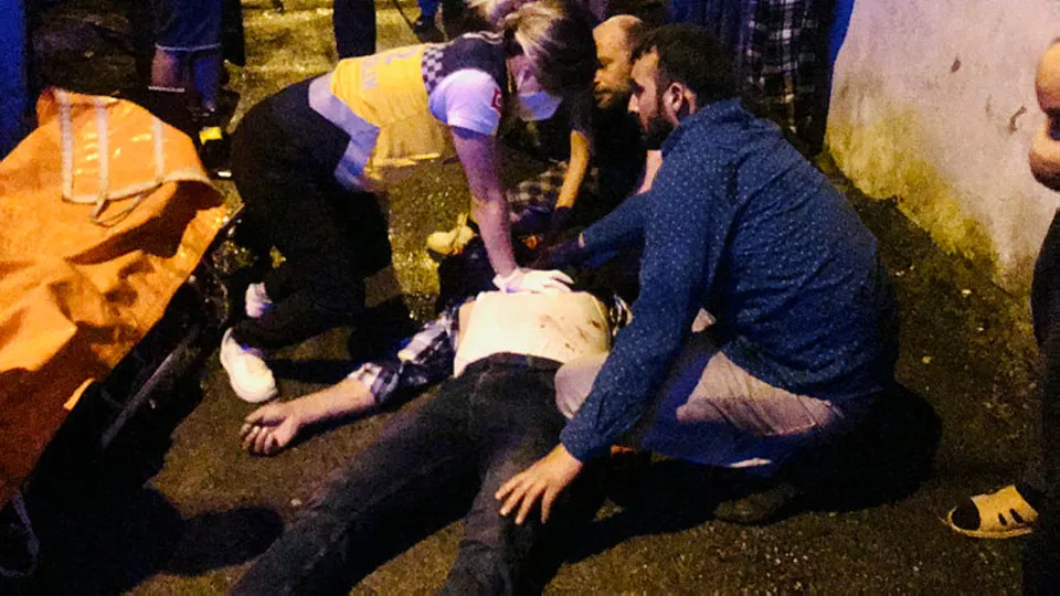 Son dakika | Kuş pazarlığı kanlı bitti! Komşusuna kurşun yağdırdı