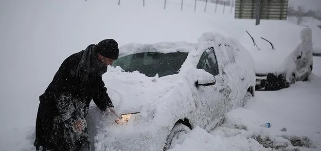 İstanbul’a kar yağacak mı? Hafta sonu sıcaklıklar 10 derece birden düşecek