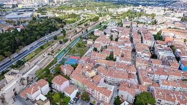1710608134446.jpeg Bakan Özhaseki depremzede konutlarında son durumu tarih vererek duyurdu: 75 bin evi dağıtmış olacağız - 2