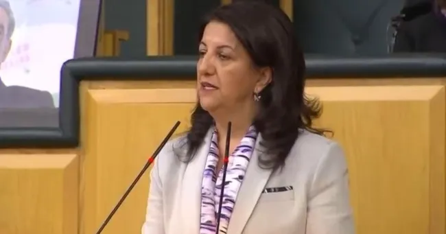 hdp-icinden-yeni-bir-parti-mi-cikacak-hdpli-bilgen-yeni-bir-olusum-icerisindeyiz-1626245875176.jpg HDP içinden yeni bir parti mi çıkacak? HDP’li Bilgen: Yeni bir oluşum içerisindeyiz - 2