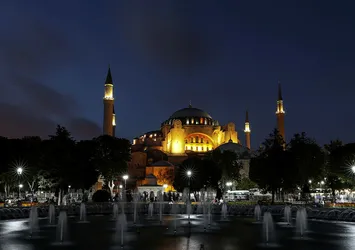 AK Parti Ayasofya için 15 yıl önce ilk adımını atmış!