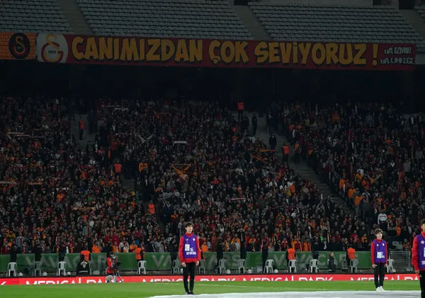 galatasaray-fatih-karagumruku-rahat-gecti-0-2-1666983326849.jpg Galatasaray Fatih Karagümrük'ü rahat geçti: 0-2 - 3