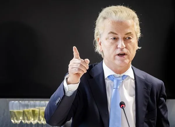 Hollanda’da hükümet krizi! Türk ve İslam düşmanı Geert Wilders hükümeti kuramayınca kapı gözüktü
