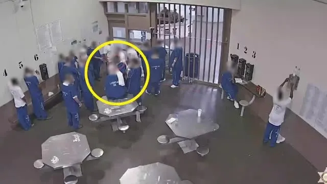 ABD'de mahkumlar, erken tahliye olabilmek için sırayla maske koklayıp koronavirüse yakalandı - 1