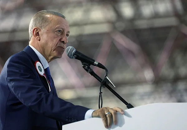 baskan-recep-tayyip-erdogan-turkiyeye-uzanan-kirli-elleri-kiracagiz-1690408255215.jpg Başkan Recep Tayyip Erdoğan: Türkiye'ye uzanan kirli elleri kıracağız - 1