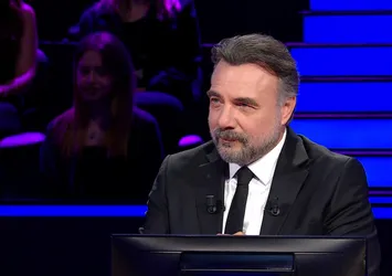 Türkiye'de 15 yaş ve üzeri erkeklerin boy ortalaması yaklaşık kaç cm'dir?