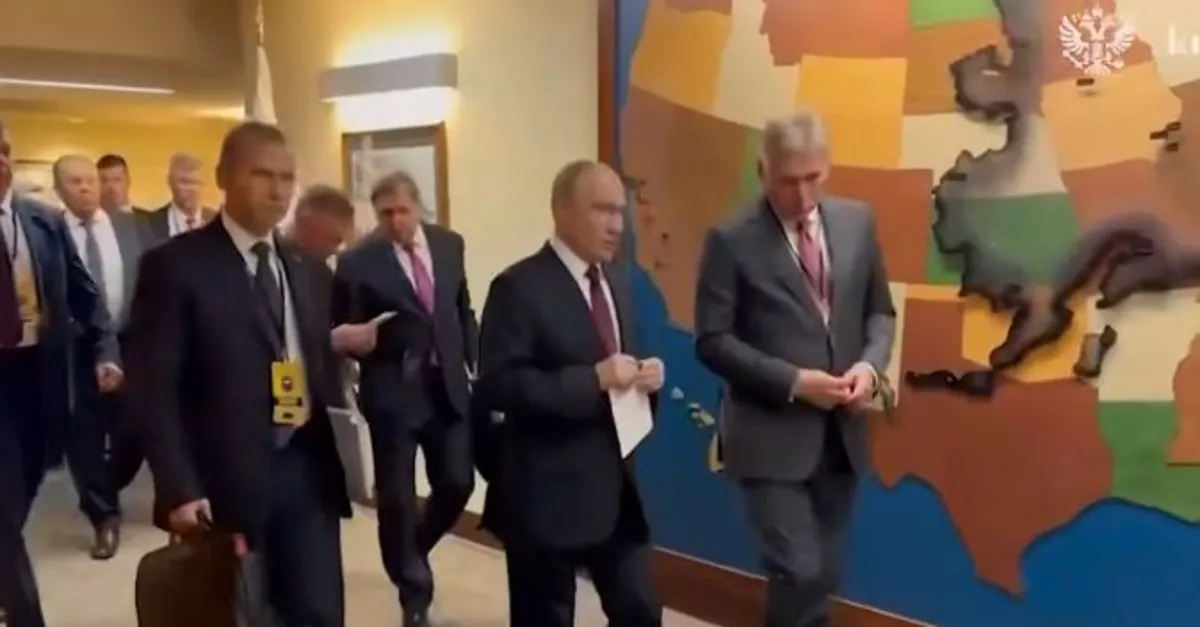 Putin - Trump görüşmesi sona erdi!