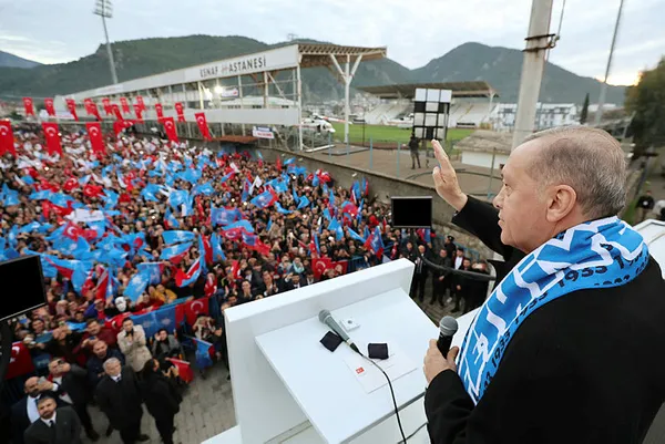 Başkan Recep Tayyip Erdoğan’dan Yunanistan’a gönderme: Uslu durduğunuz sürece sizle işimiz olmaz