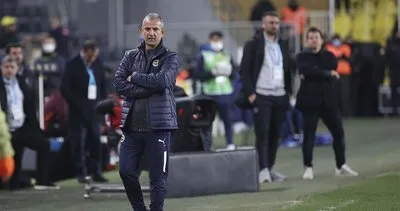 Başakşehir'e kaybeden Fenerbahçe'de teknik direktör İsmail Kartal taraftarlardan özür diledi