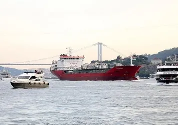 İstanbul Boğazı'nda korku dolu anlar