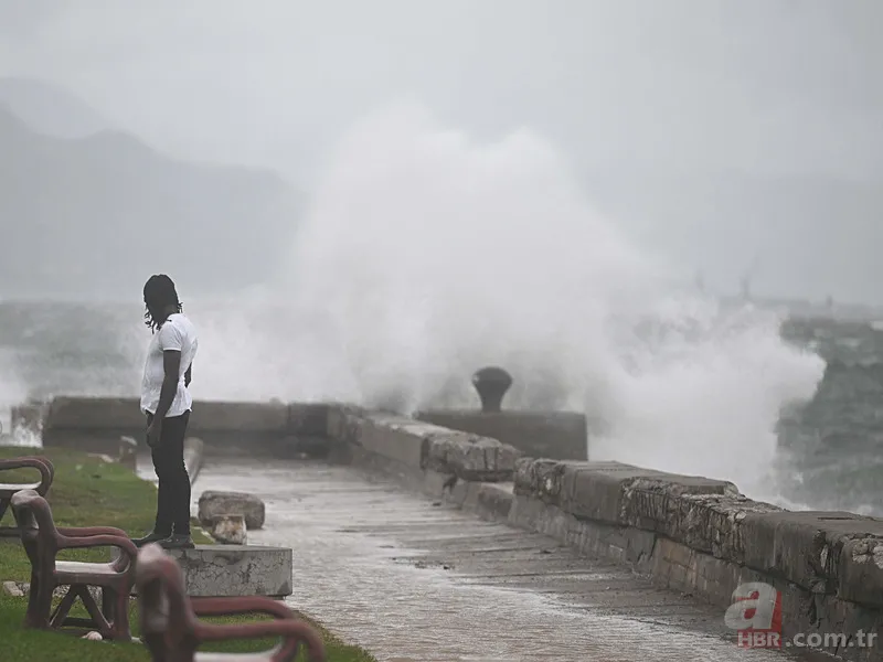 Melissa Kasırgası Jamaika’yı vurmaya başladı: Karayipler tarihinin en şiddetli fırtınası kapıda 5