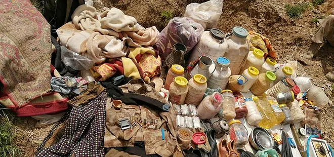 Van'da terör örgütü PKK'ya ağır darbe! Yaşam malzemeleri ele geçirildi