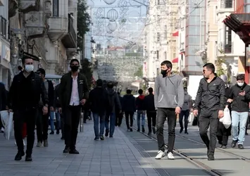Virüsle mücadelede önemli gelişme! Yeni tedbirler gelecek