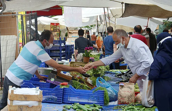 Kademeli normalleşmede mesai saatleri belli oldu! Kim ne kadar çalışacak?