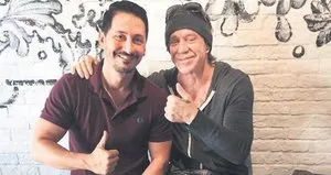 Murat Han ve Mickey Rourke döner yemeye gitti