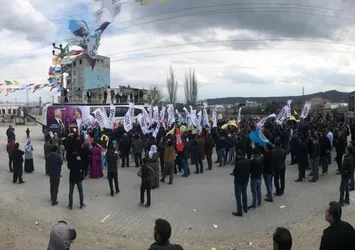 HDP’ye Diyarbakır'da soğuk duş!