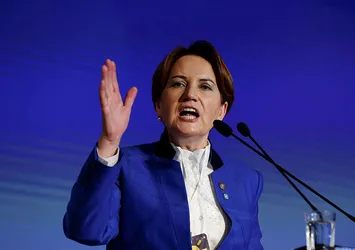 İstanbul'un fethinin 565. yılı kutlanırken İyi Parti'den tepki çeken paylaşım