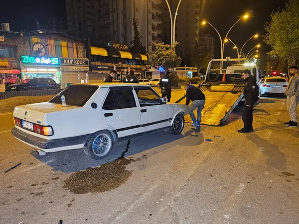 1681528711333.jpg Alkollü sürücü dehşeti: Yolun karşısına geçmek isterken canından oldu - 2