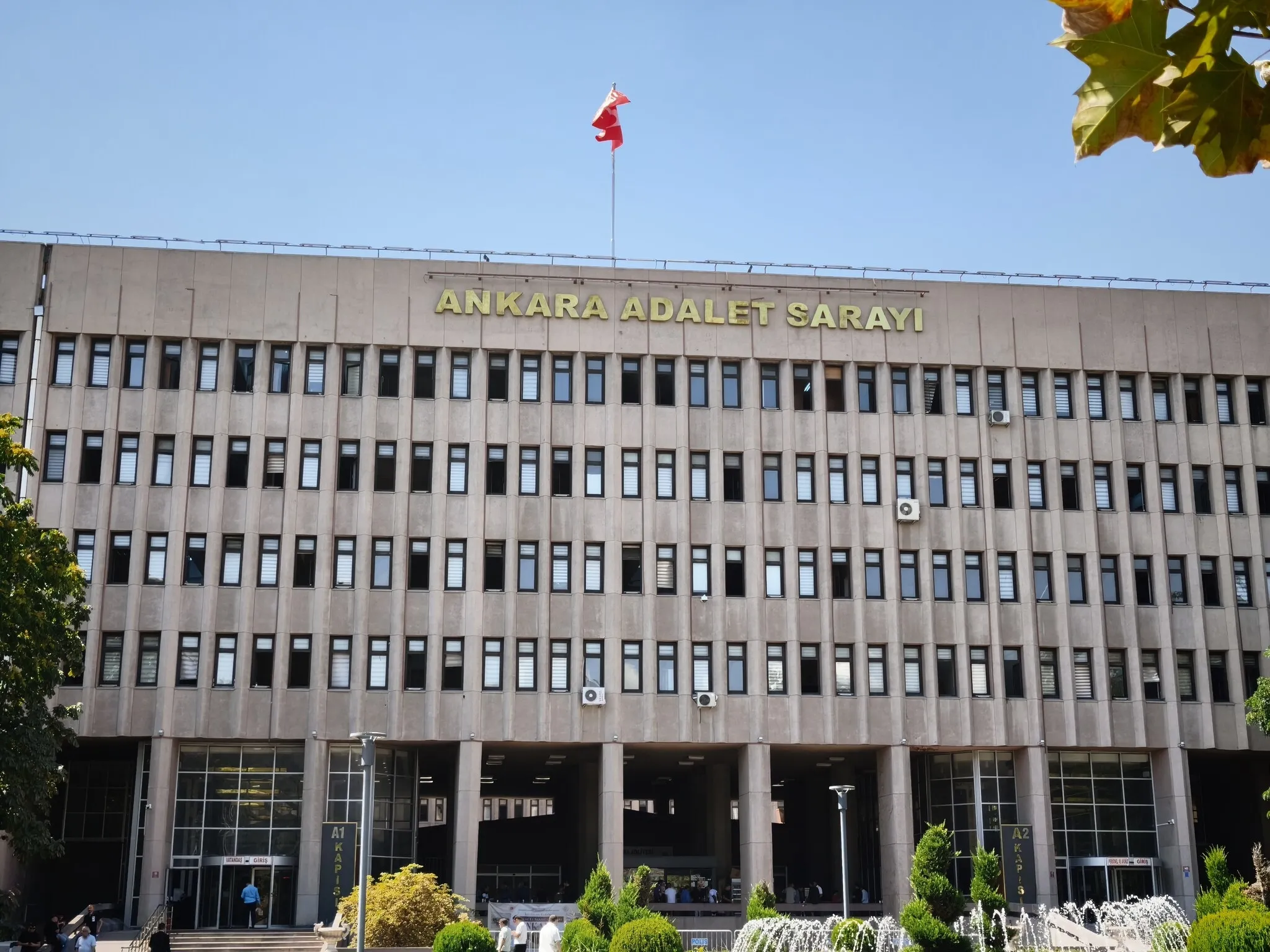 Alihan Kuriş soruşturmasında yeni gelişme! İdris Naim Şahin'e yurt dışı çıkış yasağı
