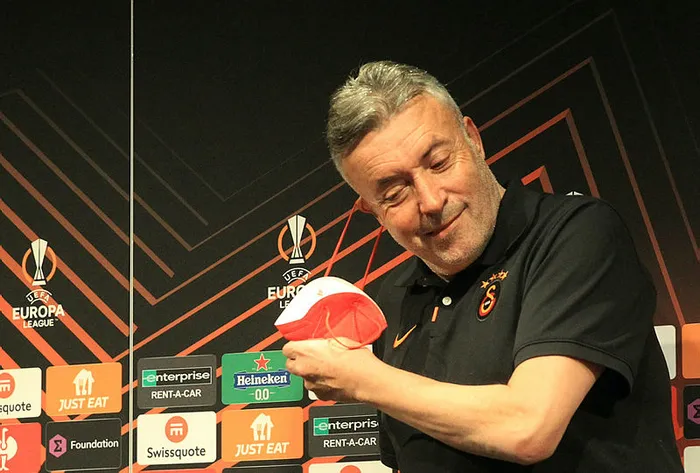 Galatasaray 20 yıl sonra Nou Camp Stadı’na çıktı | İşte Galatasaray ve Barcelona’nın muhtemel 11’i