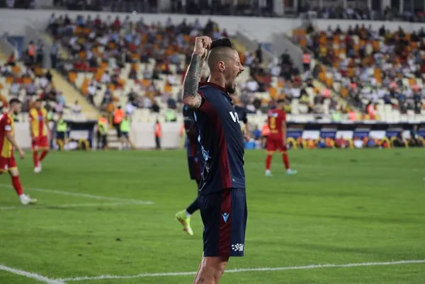 Trabzonspor'un yıldızı Hamsik'ten şampiyonluk yorumu! Taraftarlarımıza armağan edebiliriz - 4