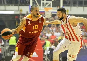 Galatasaray Odeabank'ta iki oyuncu kadro dışı