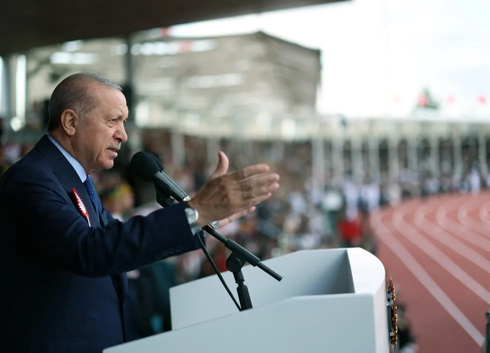 baskan-erdogandan-girnedeki-gemi-faciasina-iliskin-aciklama-tum-imkanlarimizi-seferber-ettik-1788112180977.jpeg Başkan Erdoğan'dan Girne'deki gemi faciasına ilişkin açıklama: Tüm imkanlarımızı seferber ettik - 1
