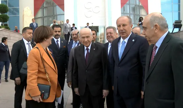 son-dakika-mhp-genel-baskani-devlet-bahceli-memleket-partisi-genel-baskani-muharrem-ince-ile-gorustu-1654089284540.jpg