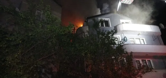 Kocaeli’de dehşet veren yangın! 4 katlı apartmanın çatısı alev alev yandı