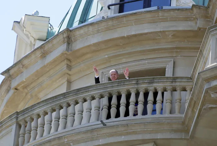 Son dakika: Başkan Erdoğan’a Bakü’de sevgi seli: Taraftarlar böyle seslendi! Türkiye-Galler maçını Aliyev ile birlikte izleyecek