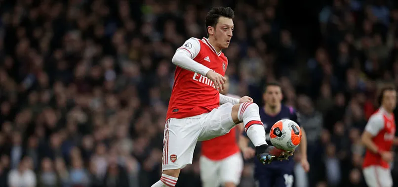 Fenerbahçe'de yılın transfer bombası patlıyor: Mesut Özil için geri sayım!