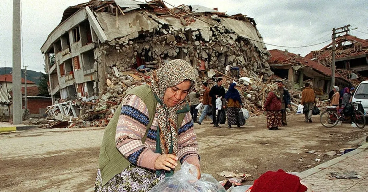 duzce de 22 yil sonra korkutan deprem 12 kasim duzce depreminde kac kisi oldu kac siddetinde oldu
