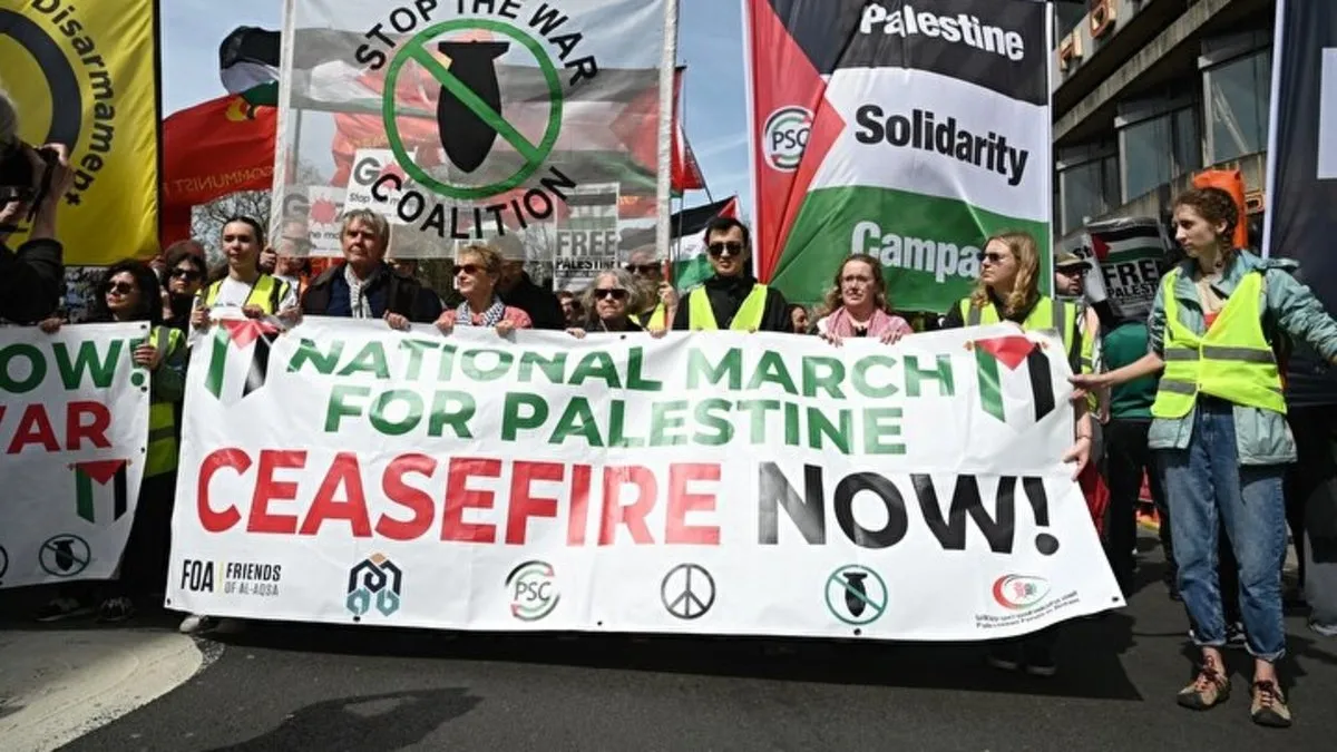 Terör devleti İsrail'e silah satışları İngiltere Parlamentosu önünde protesto edildi