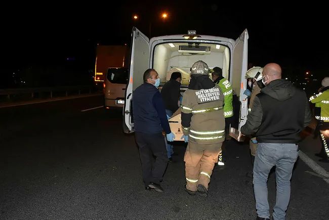 İzmir'de 1 kişinin öldüğü feci kazaya navigasyon yol açtı! Aniden şerit değiştirince felaket geldi - 1